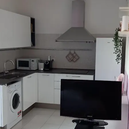 Rosaviola Appartement *